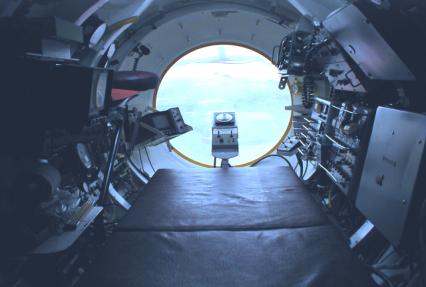 image004 003
